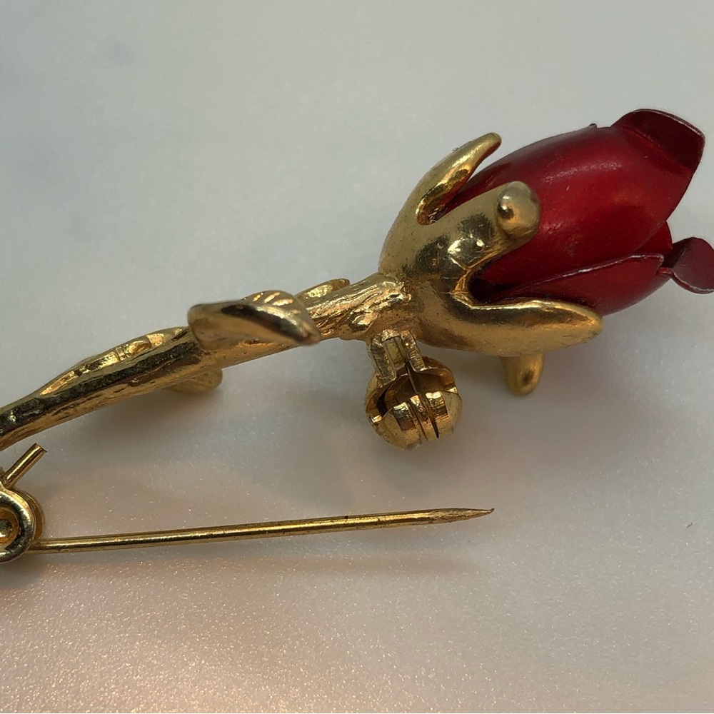 Vintage| Gold Plated Red Rose Brooch - Picture 5 of 6